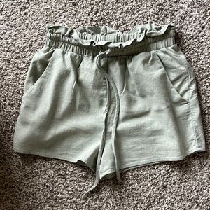 LA Hearts Sage Green Paperbag Shorts